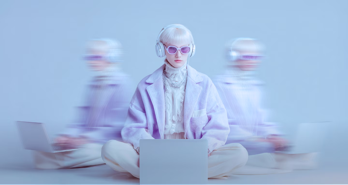 Adapting semantic content with AI